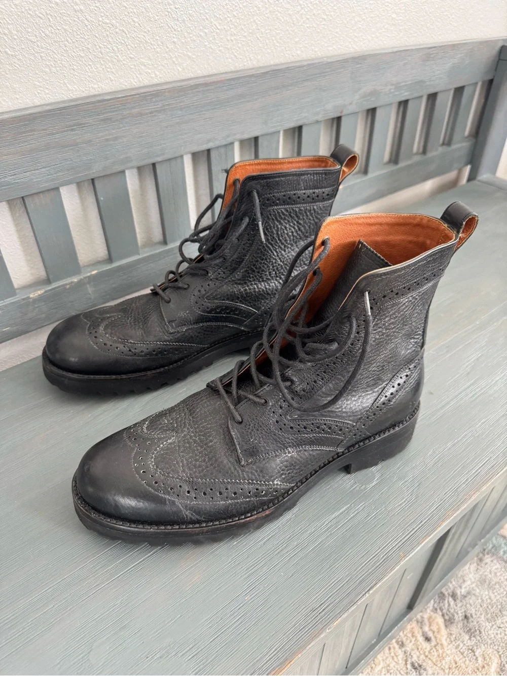 Frye Black Leather Wingtip Chukka Boots